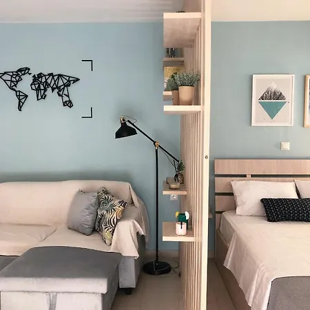 Orfeas Apartamento Néa Péramos